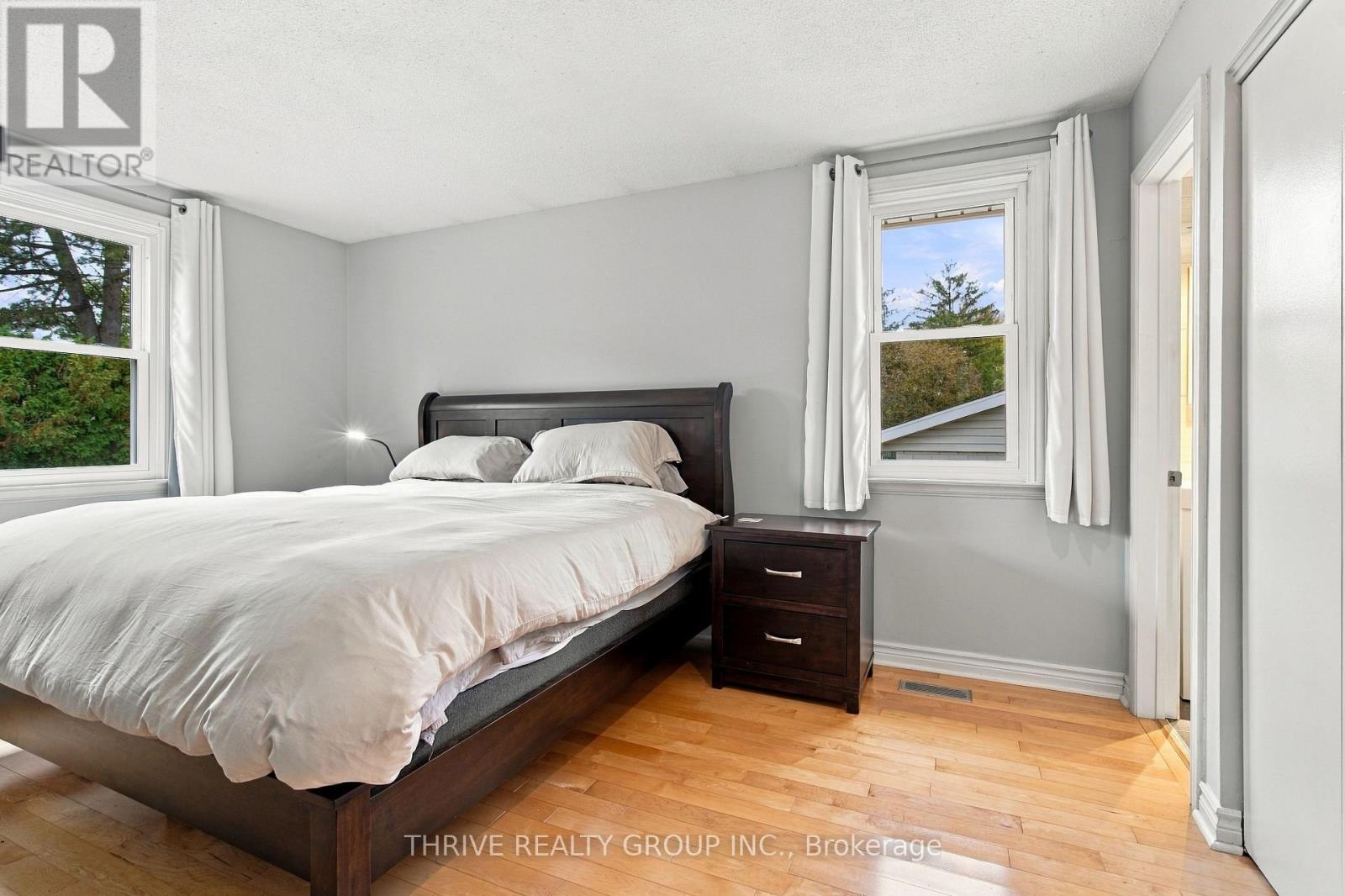 708 Village Green Avenue Property Photo 17