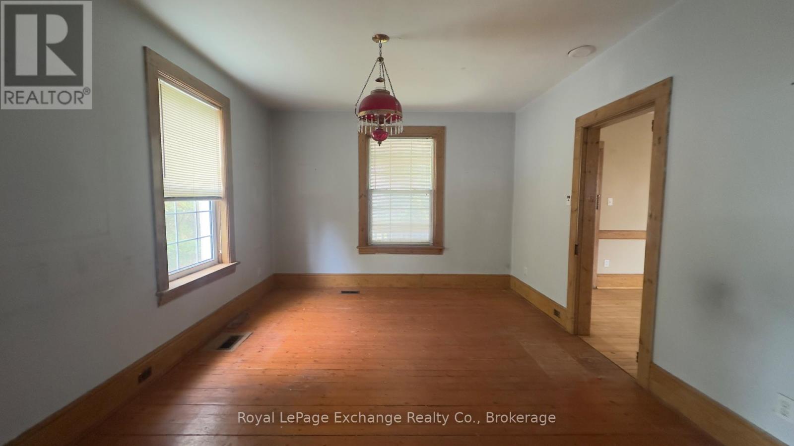 814 Lake Range Drive Property Photo 14
