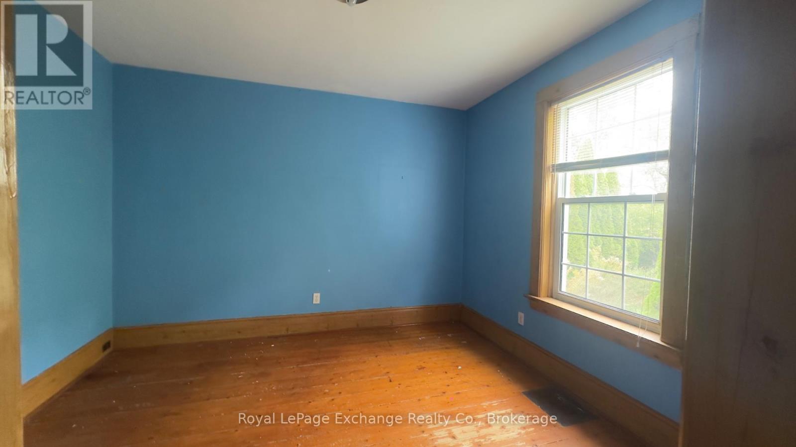 814 Lake Range Drive Property Photo 18