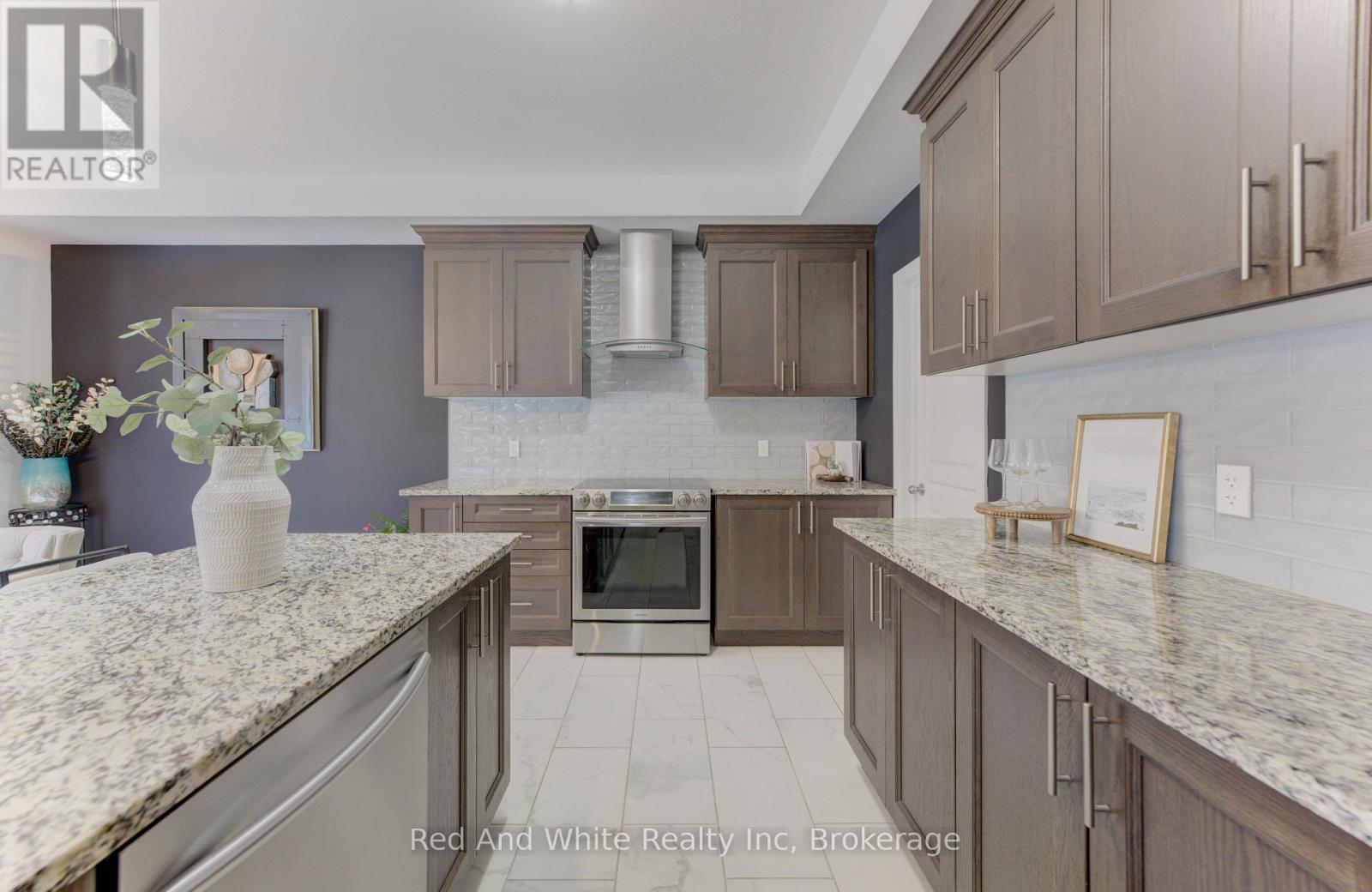 428 Freure Drive Property Photo 15