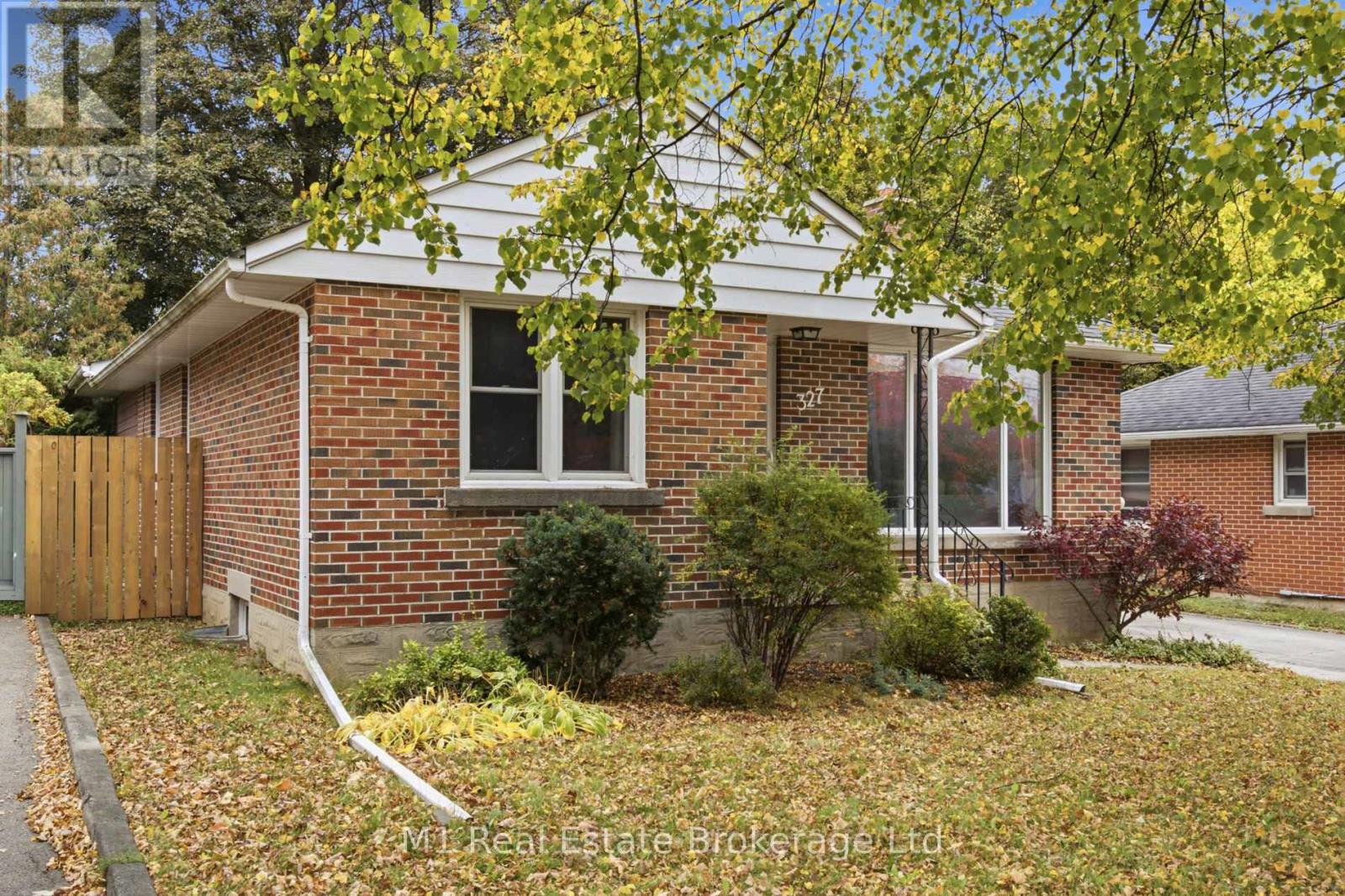 327 Metcalfe Street Property Photo 1