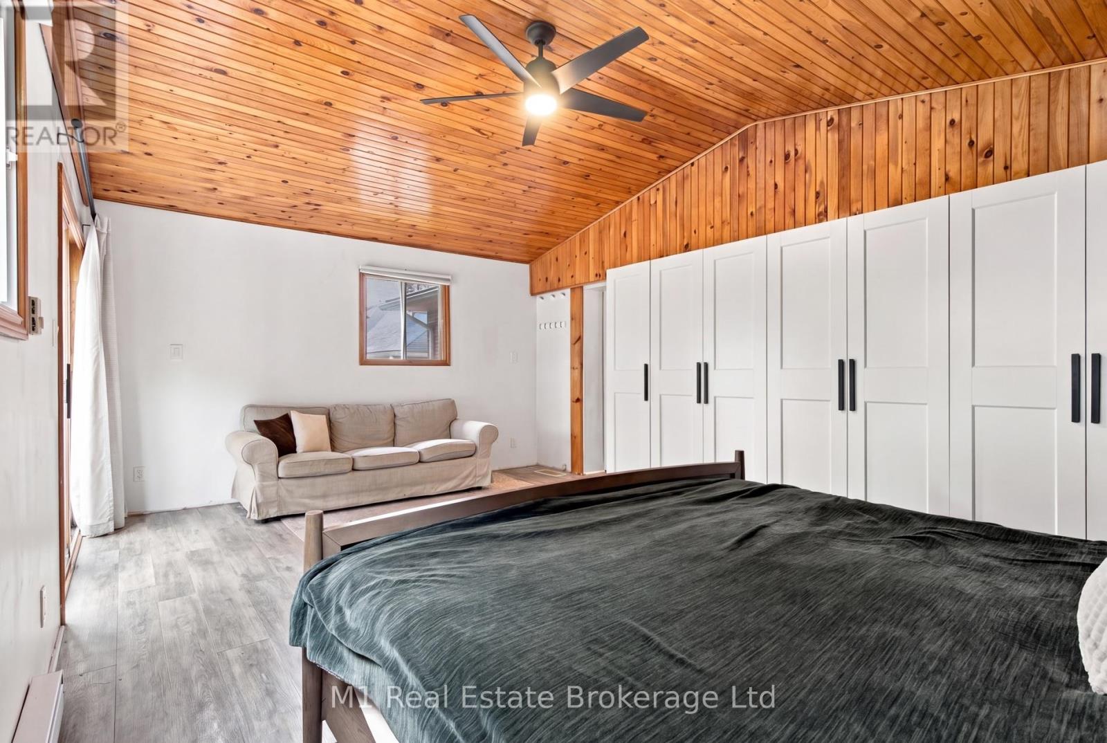 327 Metcalfe Street Property Photo 19