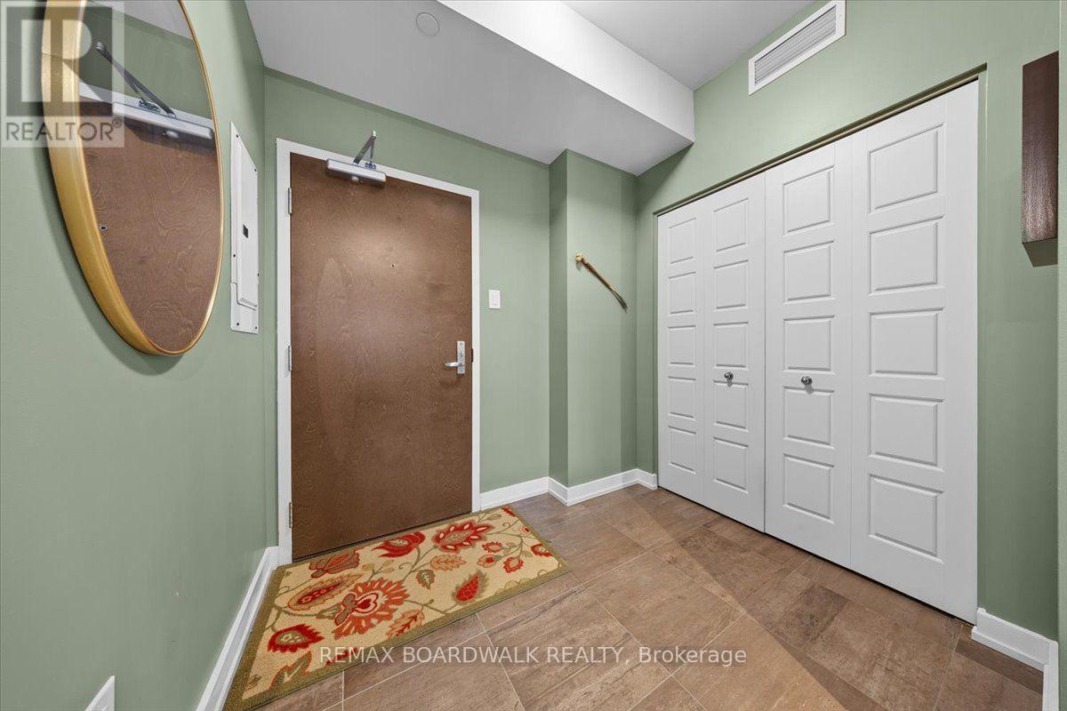 517 - 316 Bruyere Street Property Photo 4