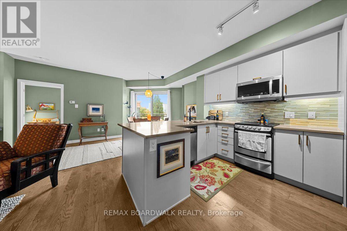 517 - 316 Bruyere Street Property Photo 7