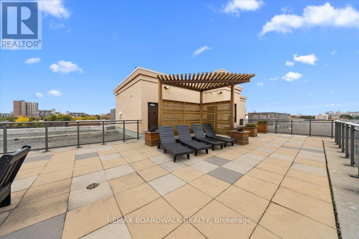 517 - 316 Bruyere Street Property Photo 31