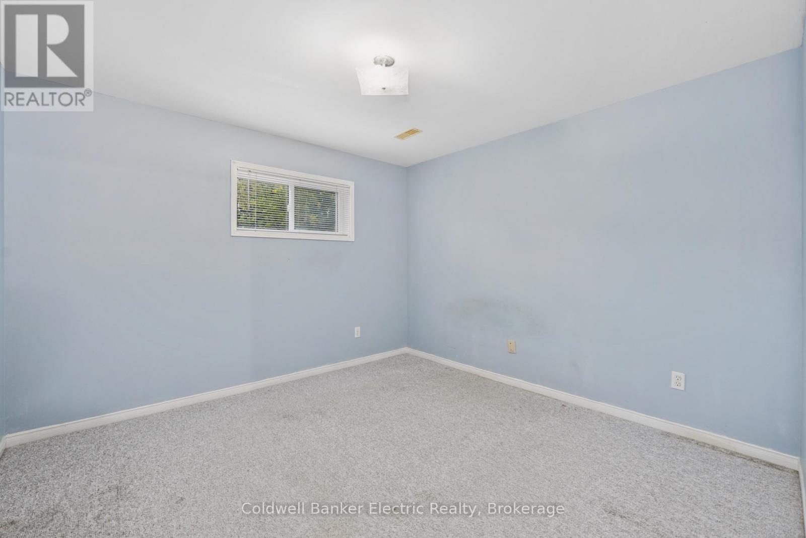 271 Dainton Drive Property Photo 20