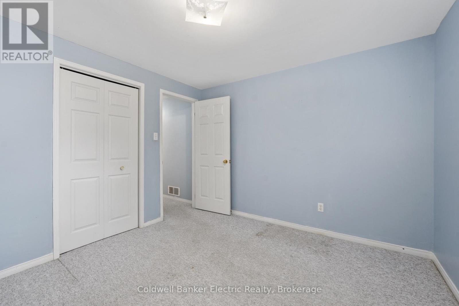 271 Dainton Drive Property Photo 21