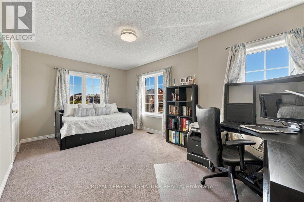 123 Attridge Crescent Property Photo 39