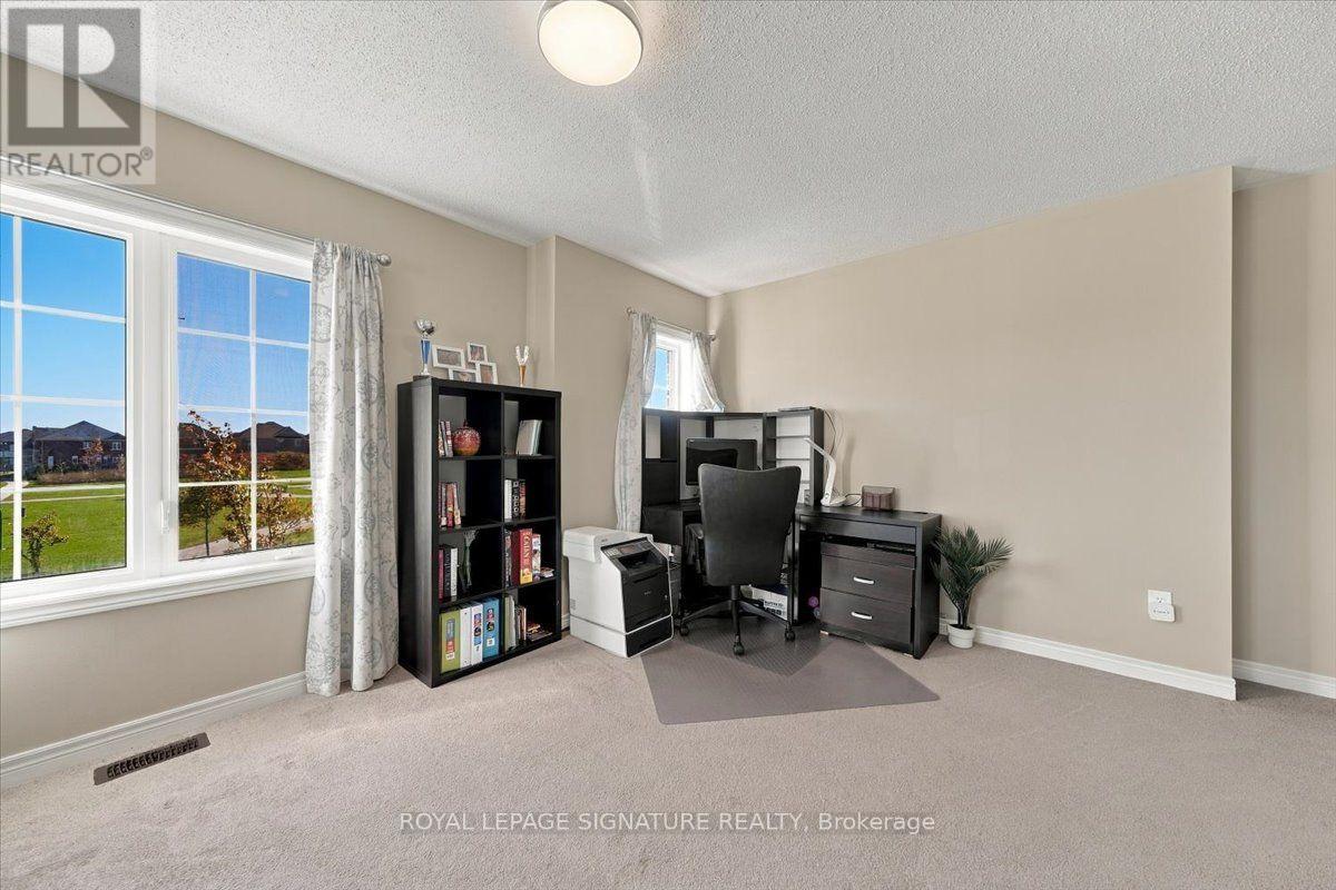 123 Attridge Crescent Property Photo 40