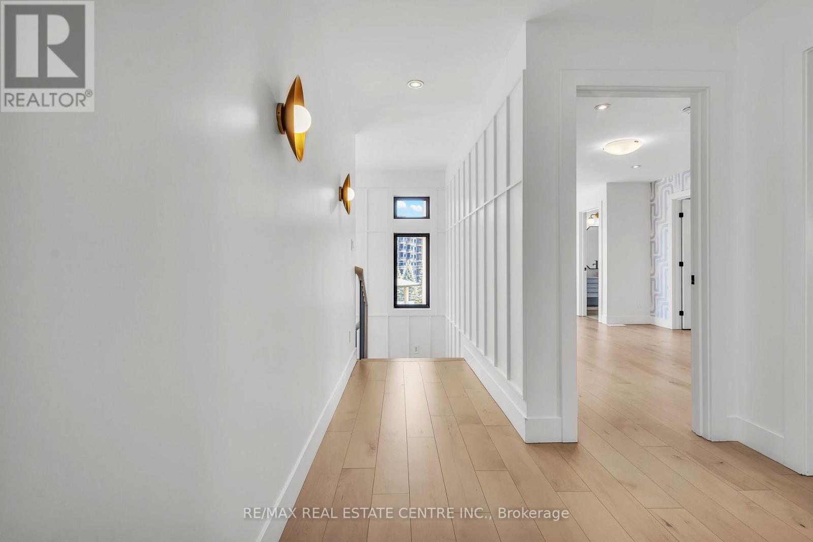 920 Thomas Pedder Court Property Photo 24