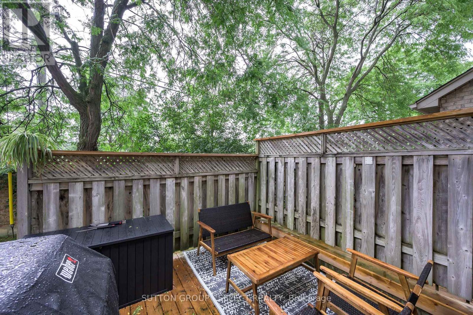 21 - 410 Ambleside Drive Property Photo 19