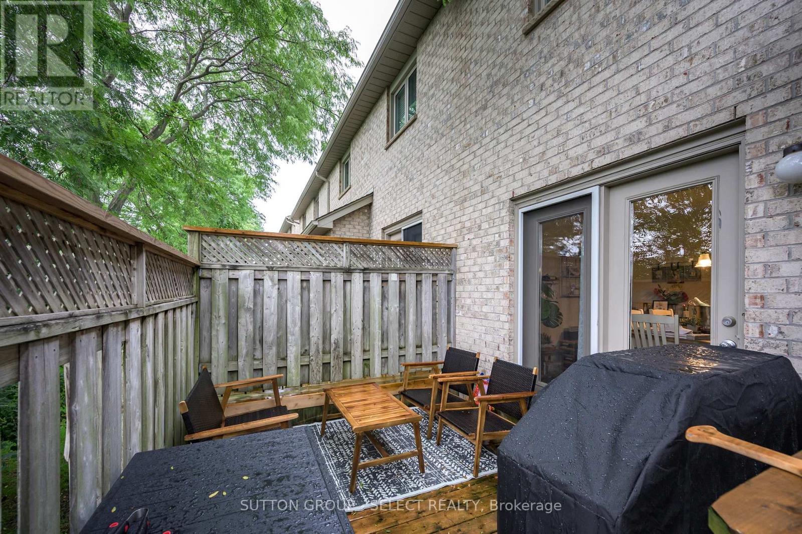 21 - 410 Ambleside Drive Property Photo 21