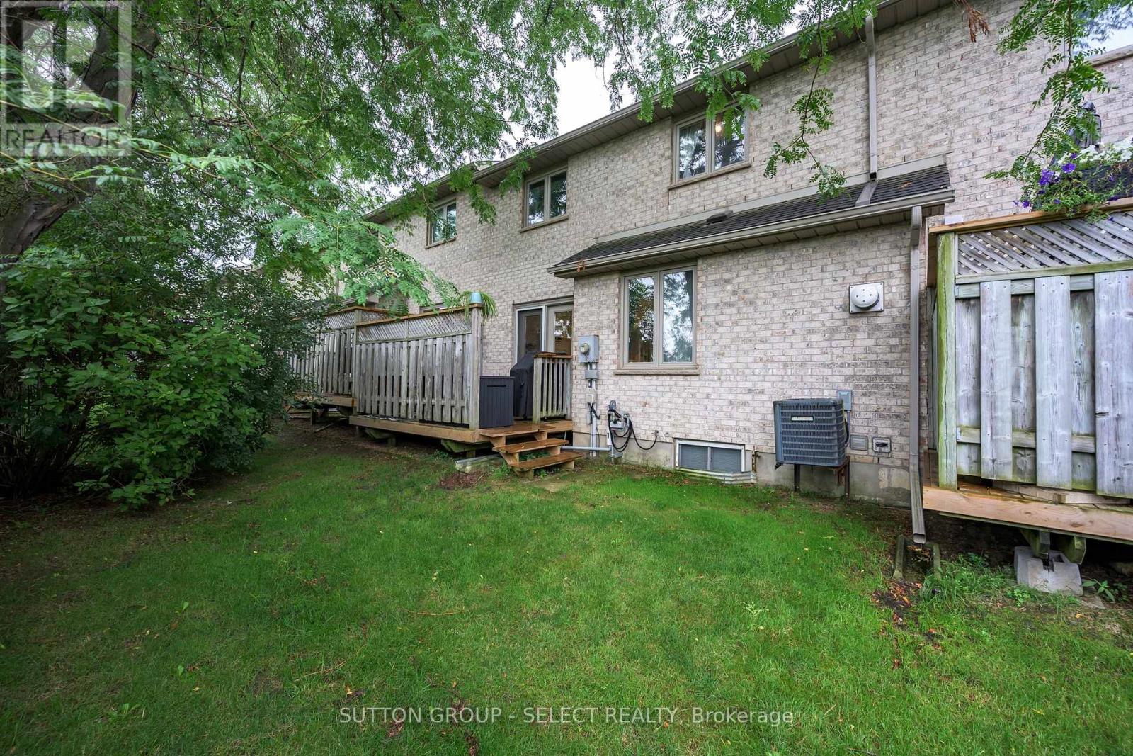 21 - 410 Ambleside Drive Property Photo 22