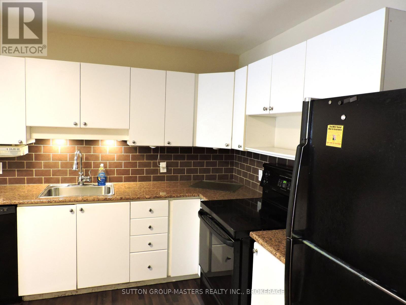 107 Davey Crescent S Property Photo 5