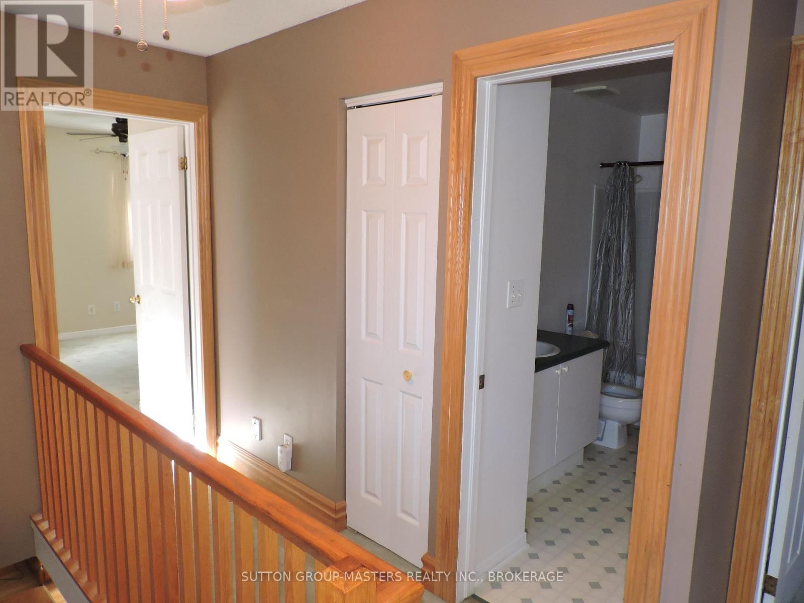 107 Davey Crescent S Property Photo 9