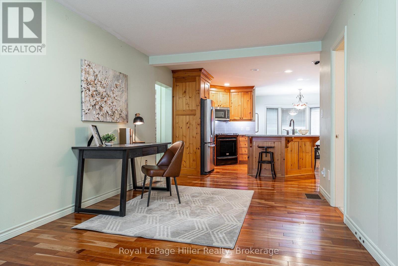 224 Elizabeth Street Property Photo 26