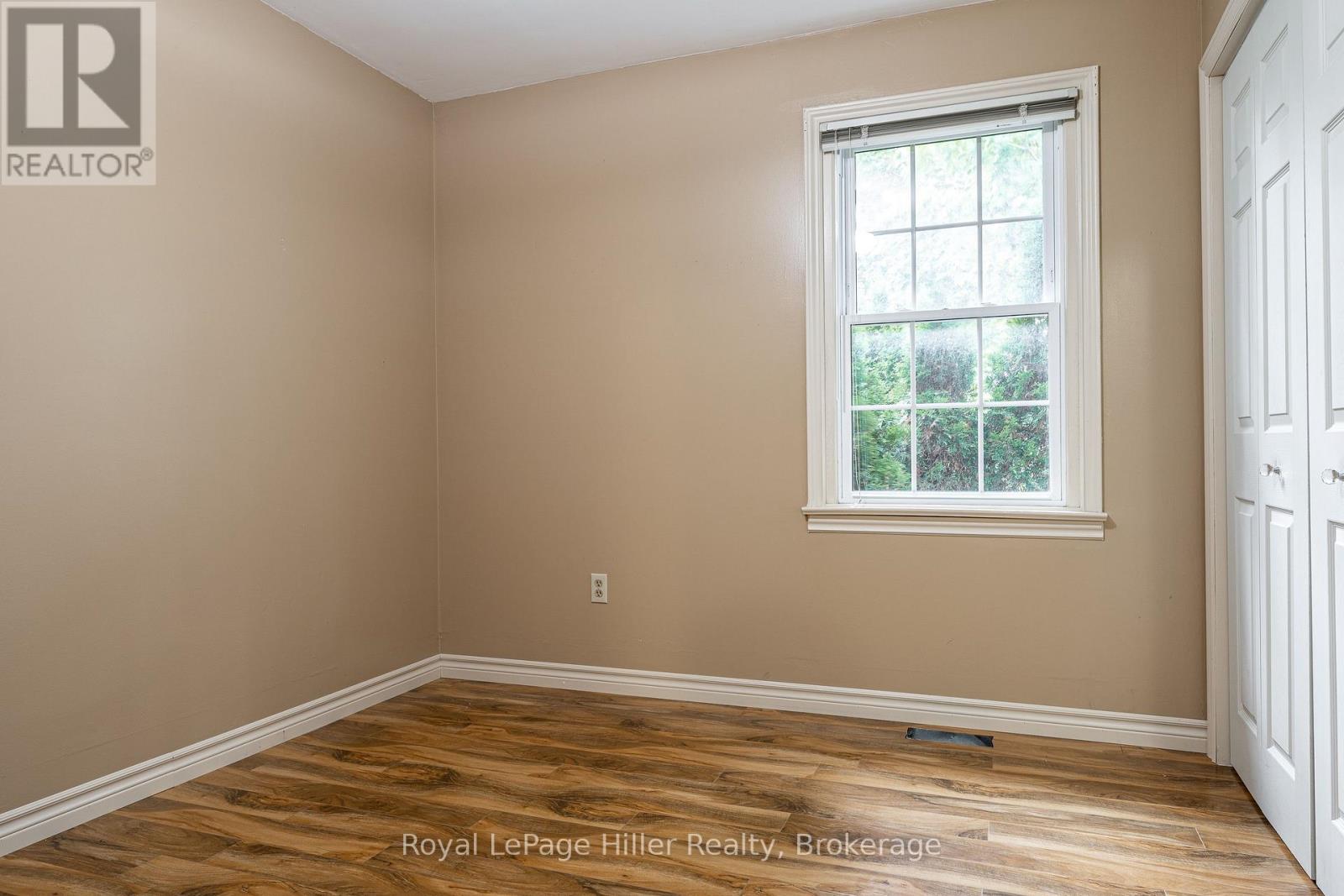 224 Elizabeth Street Property Photo 29
