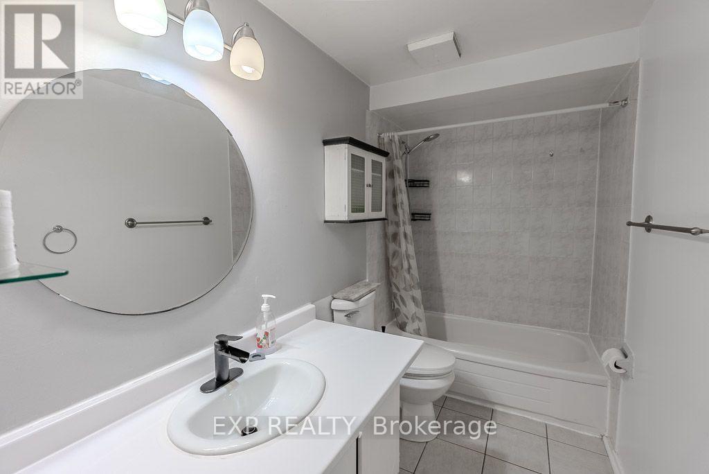 C - 37 Forester Crescent Property Photo 15