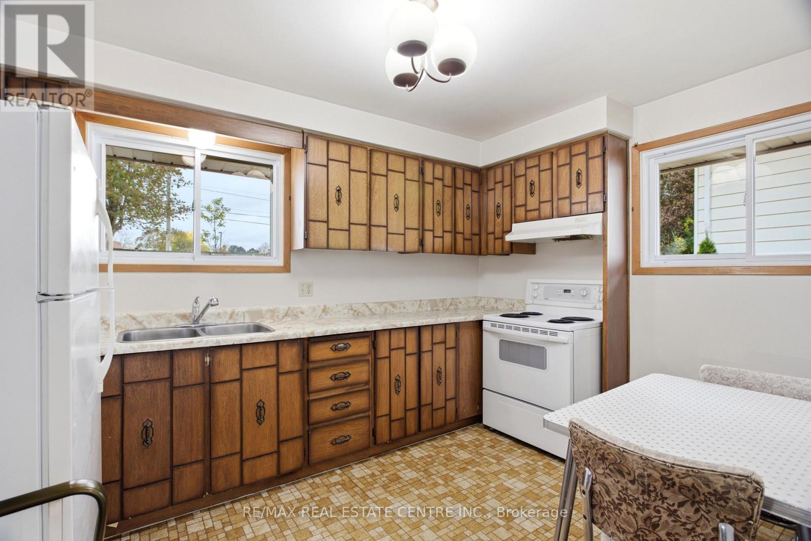 39 Sebas Court Property Photo 10