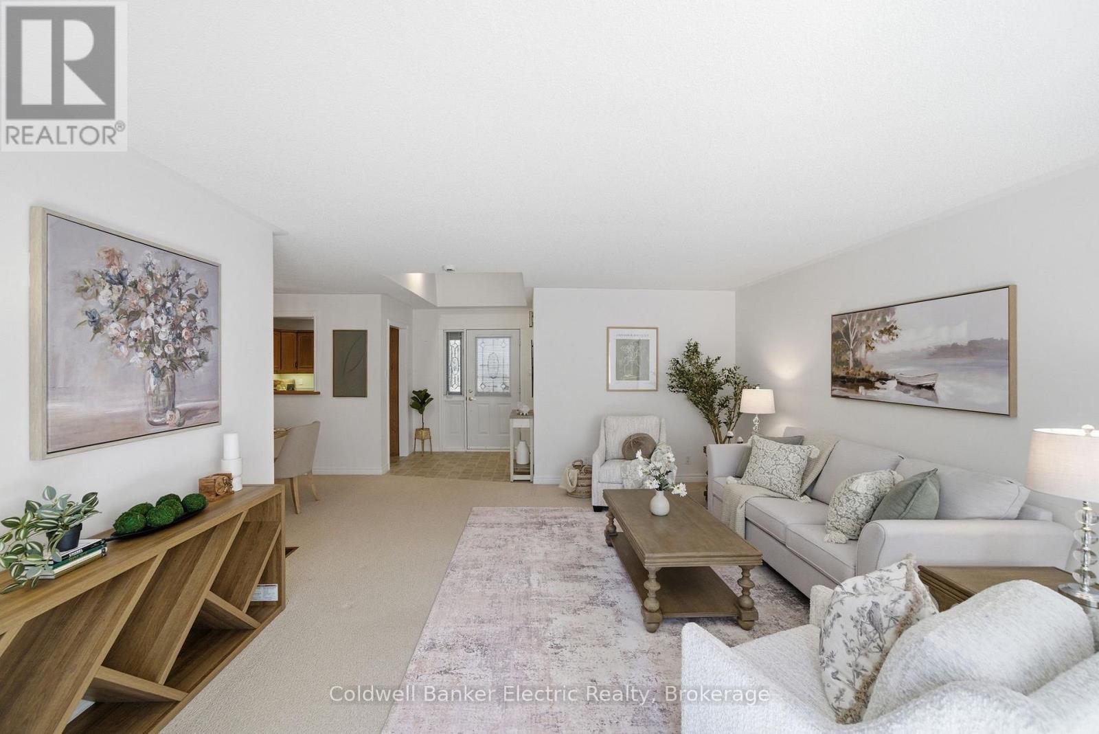 40 - 300 Franmor Drive Property Photo 8