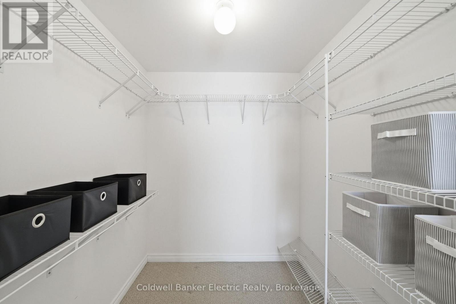 40 - 300 Franmor Drive Property Photo 20