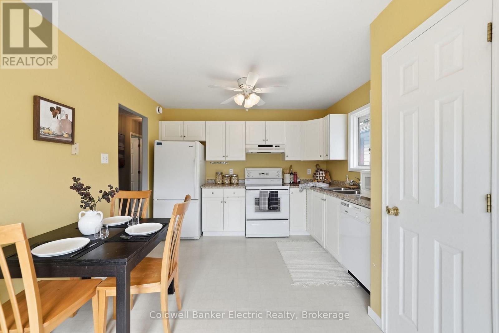 854 Abbey Lane Property Photo 19