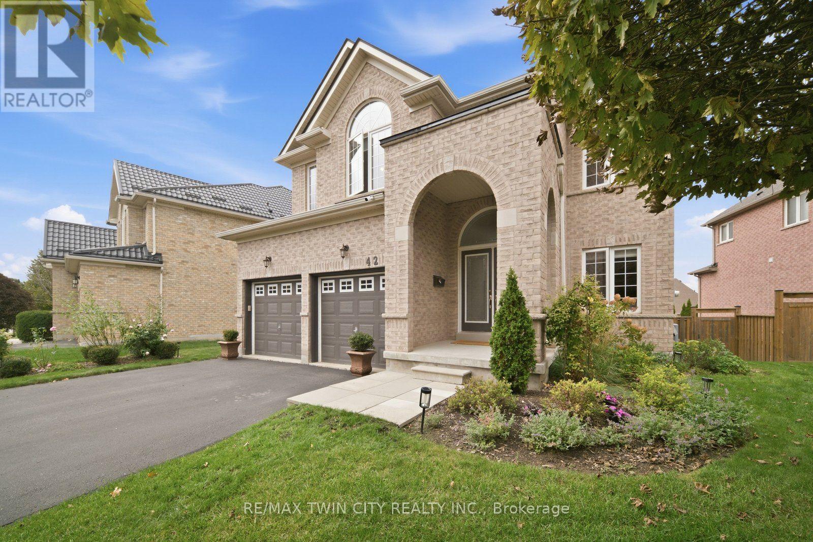 42 Stephenson Road Property Photo 1