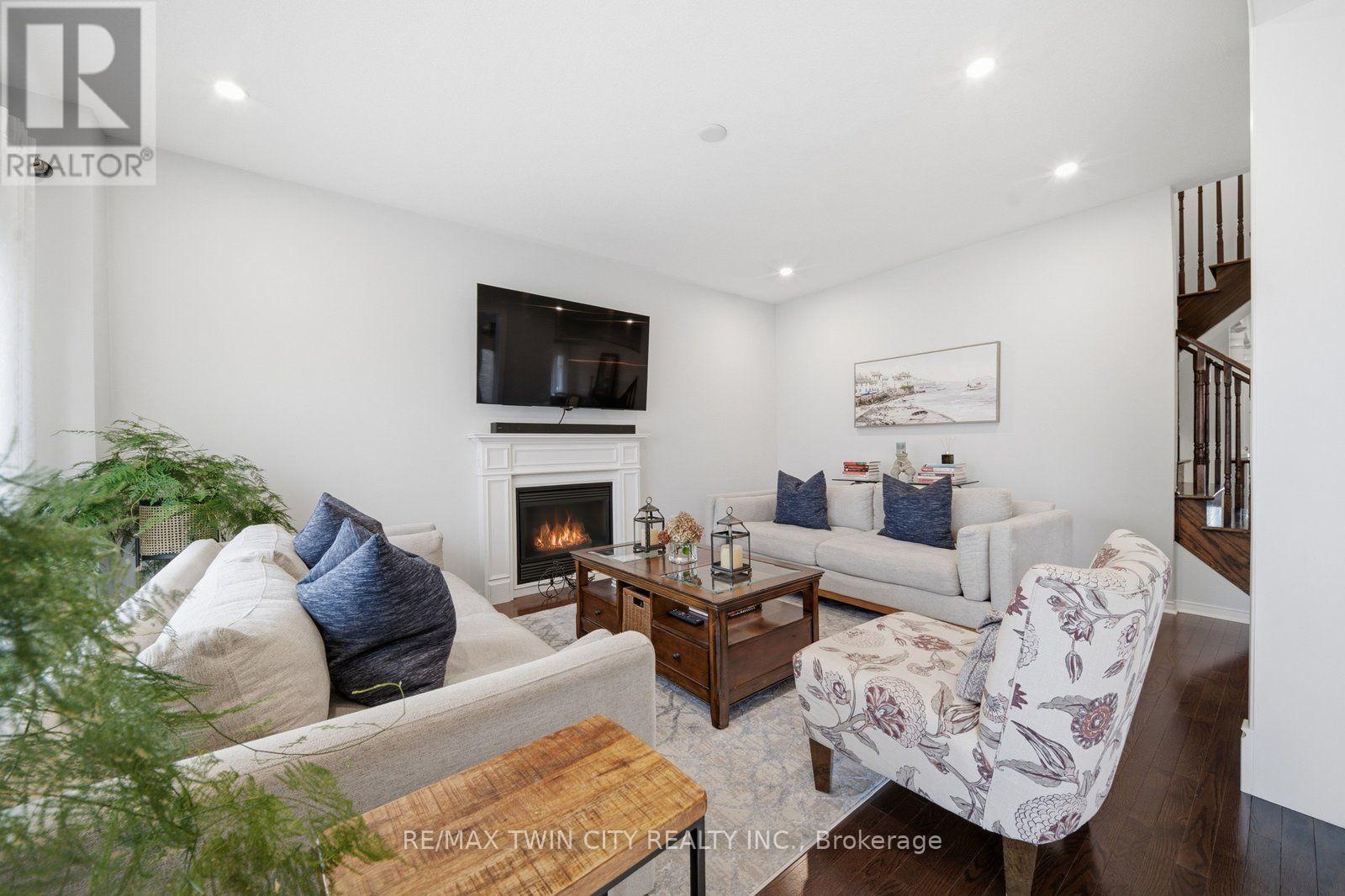 42 Stephenson Road Property Photo 11