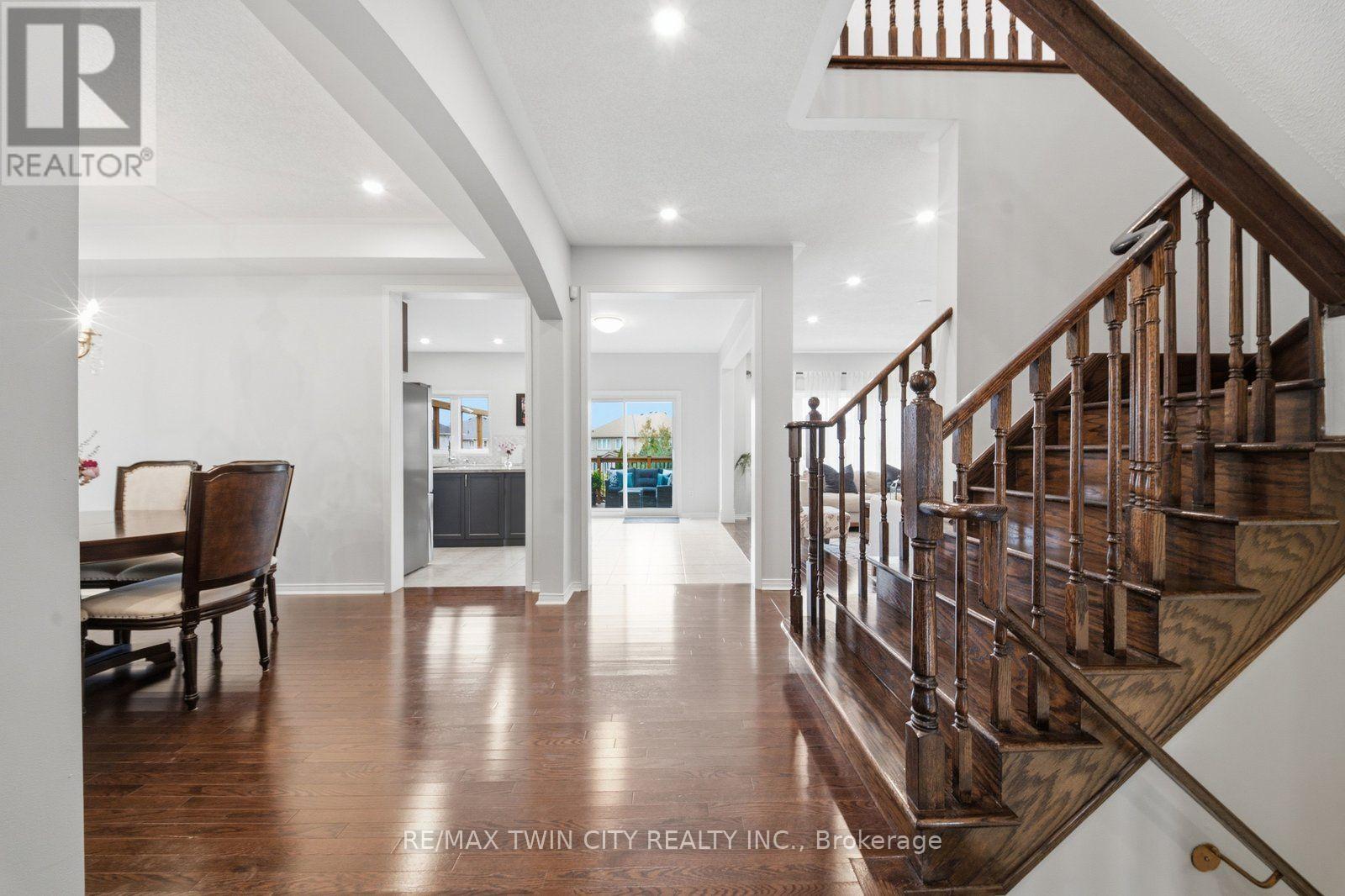 42 Stephenson Road Property Photo 14