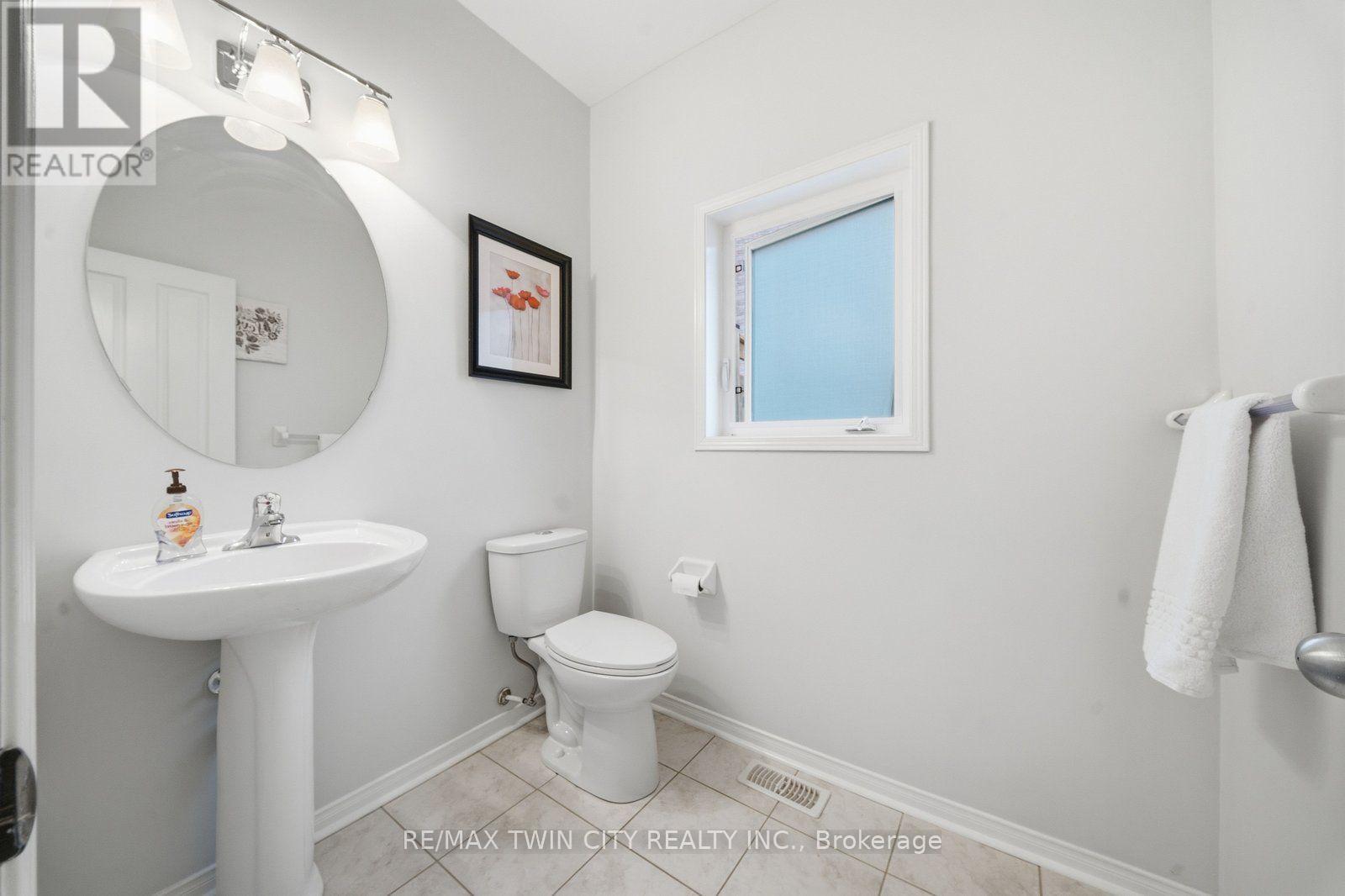 42 Stephenson Road Property Photo 15