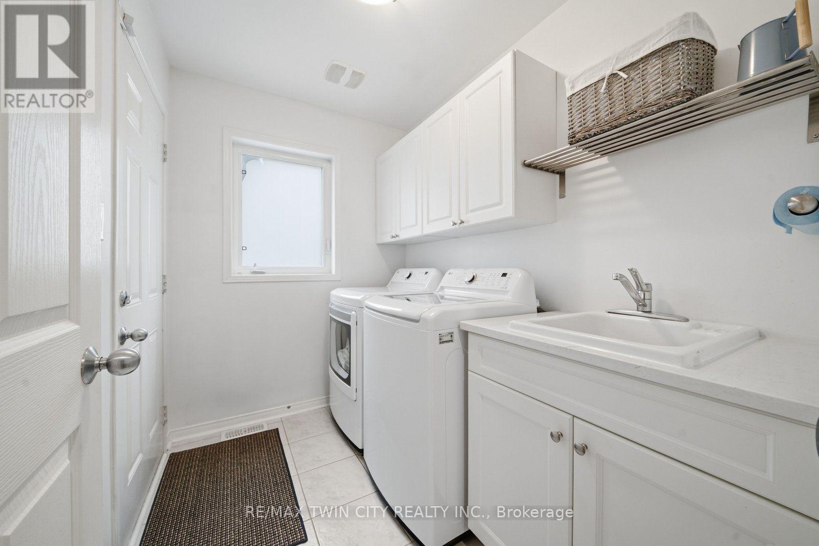 42 Stephenson Road Property Photo 16