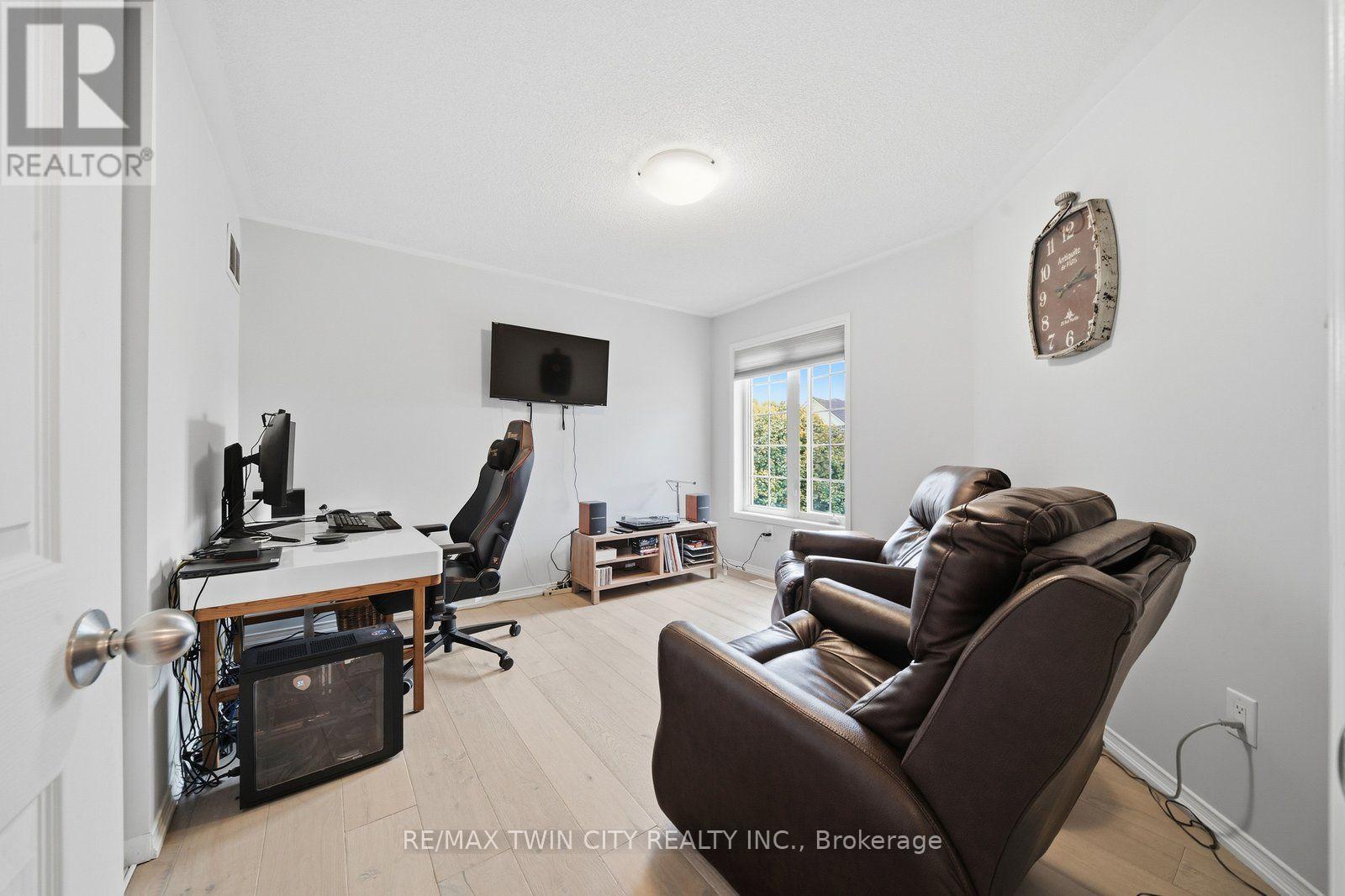 42 Stephenson Road Property Photo 26