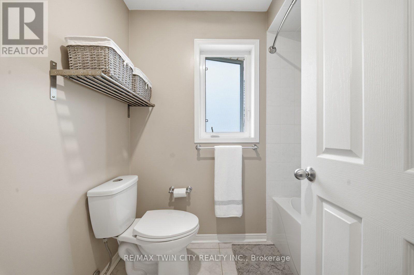 42 Stephenson Road Property Photo 28
