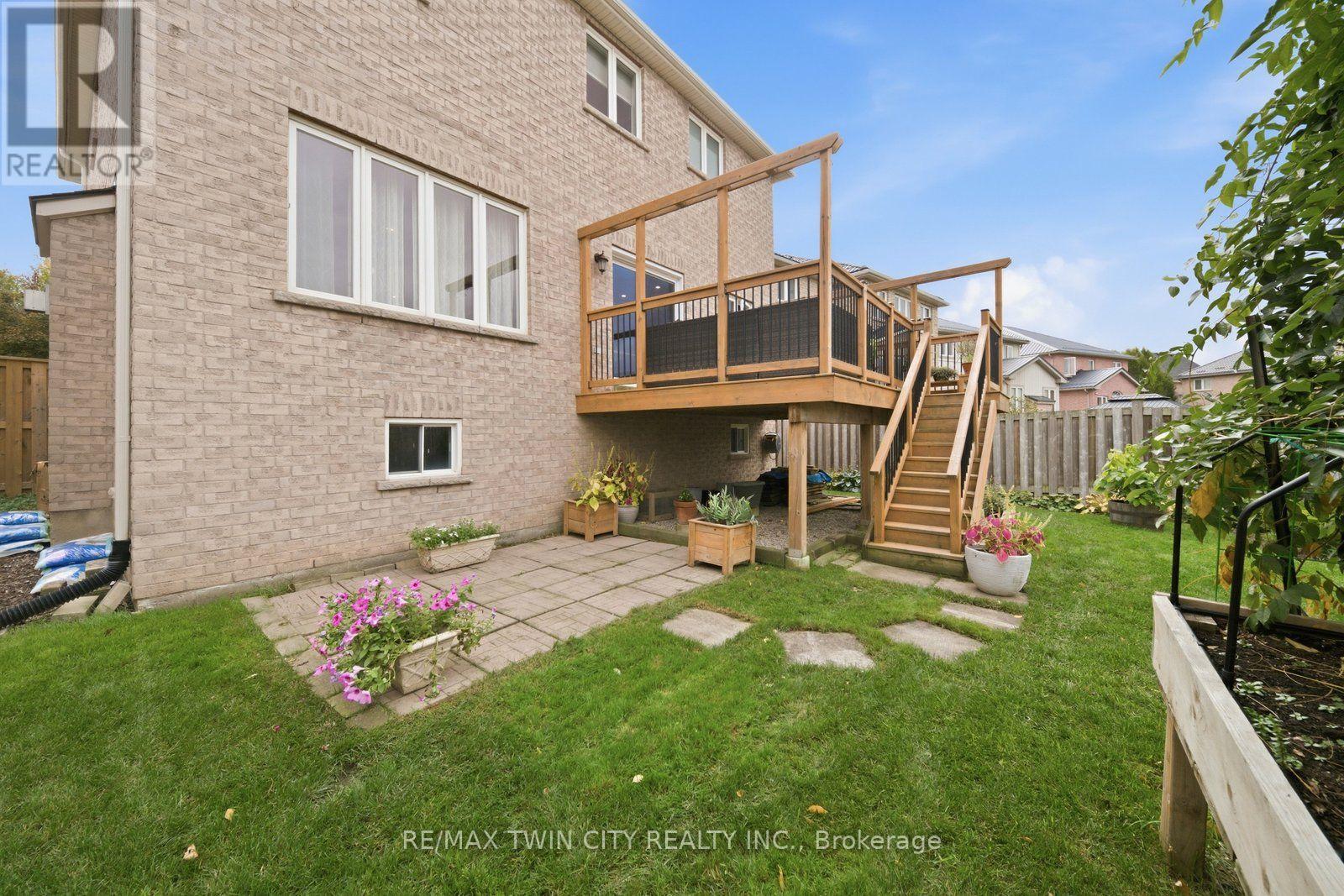 42 Stephenson Road Property Photo 32