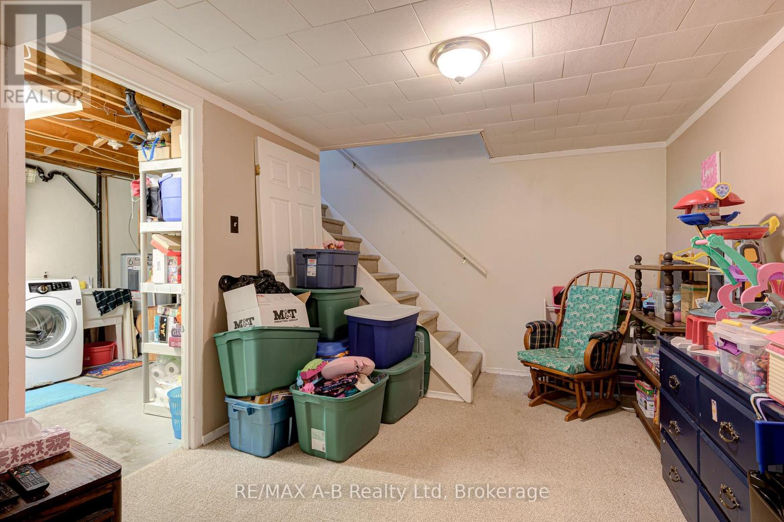 7 - 300 Traynor Avenue Property Photo 27