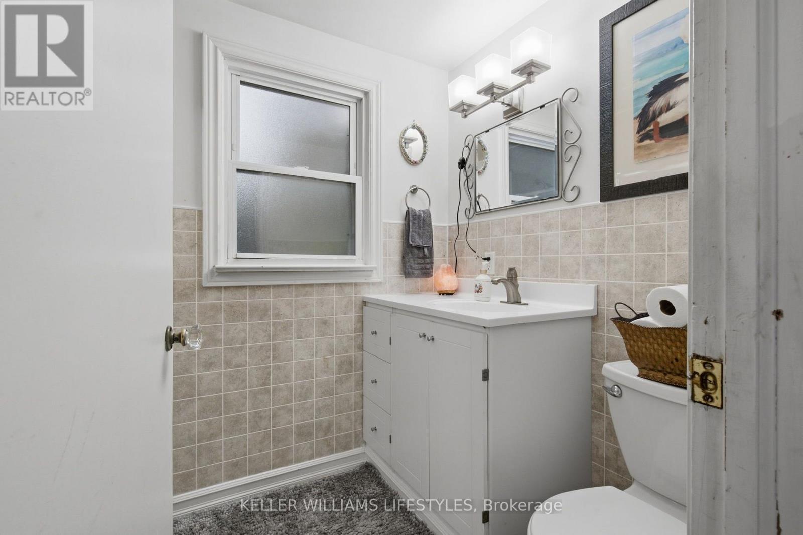 297 Stephen Street Property Photo 27