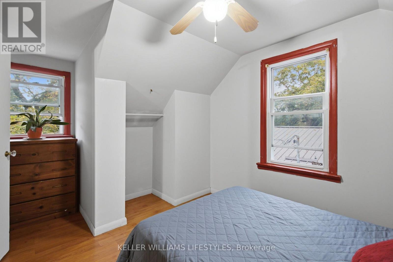 297 Stephen Street Property Photo 31