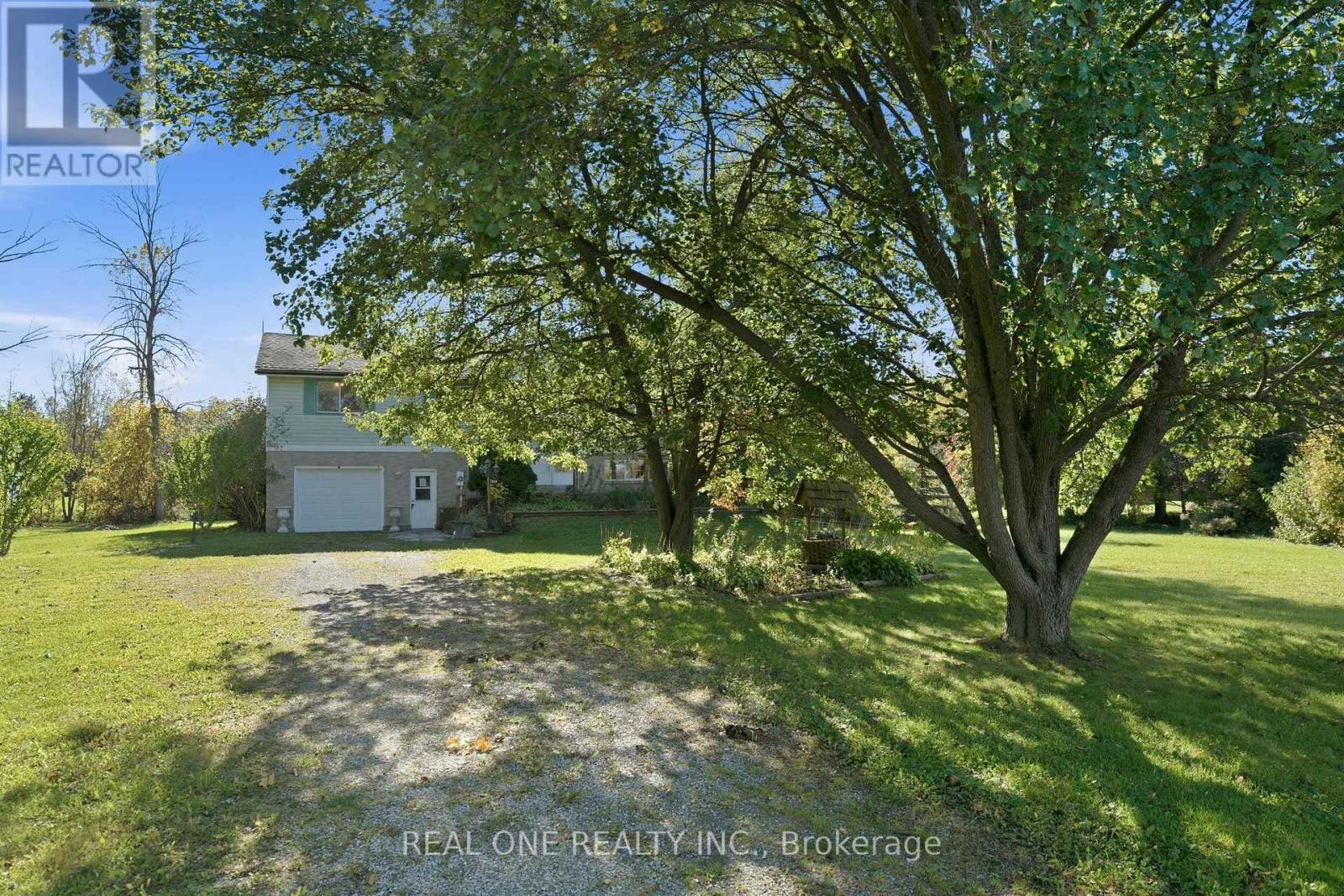1069 Bird Road Property Photo 3