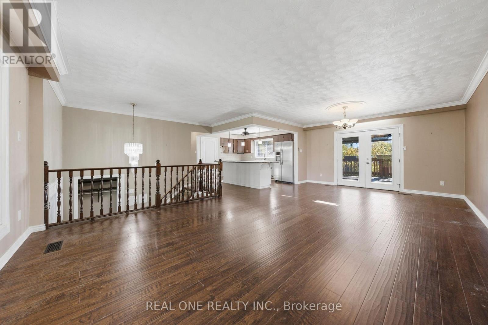 1069 Bird Road Property Photo 17