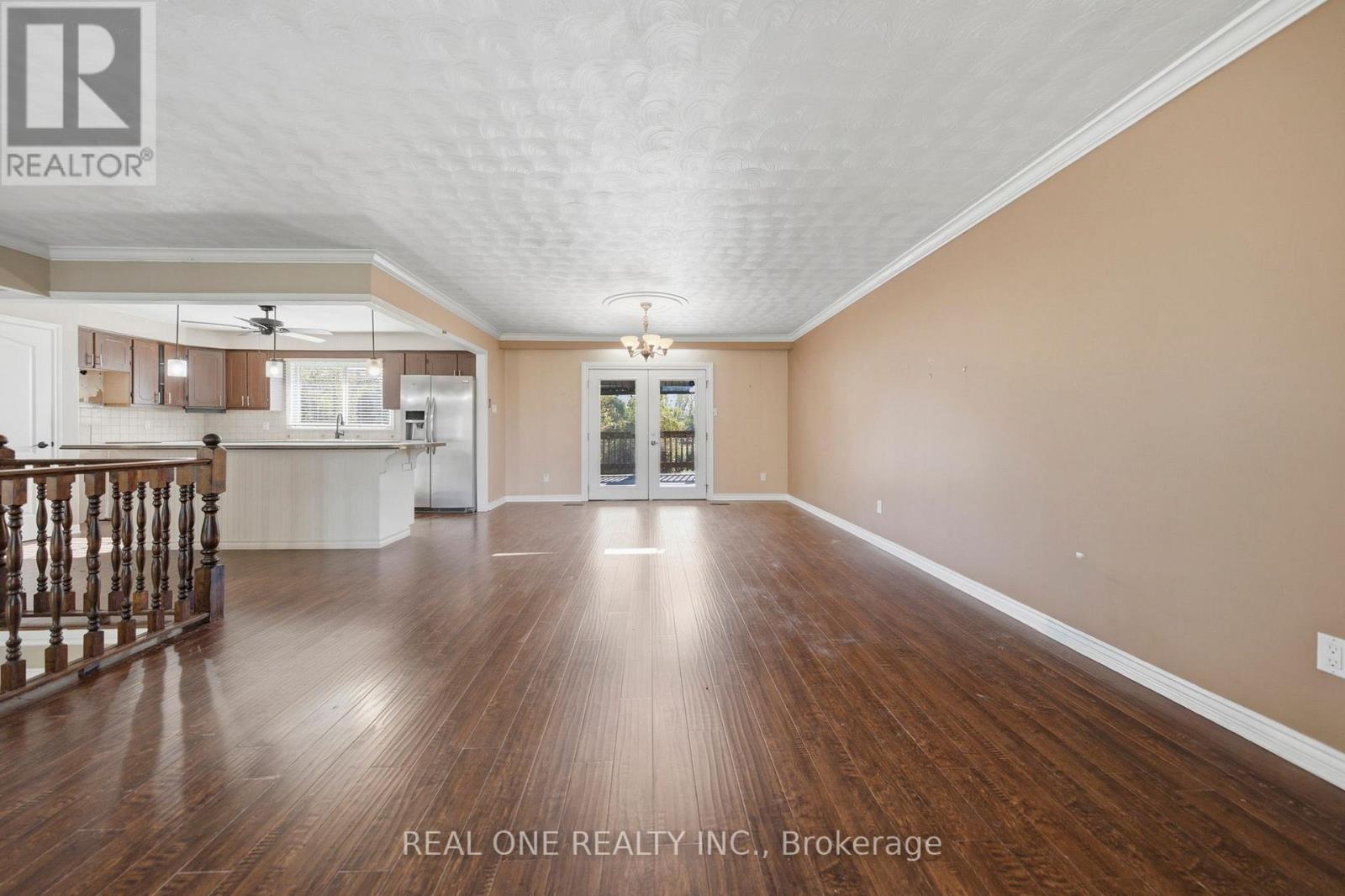 1069 Bird Road Property Photo 18