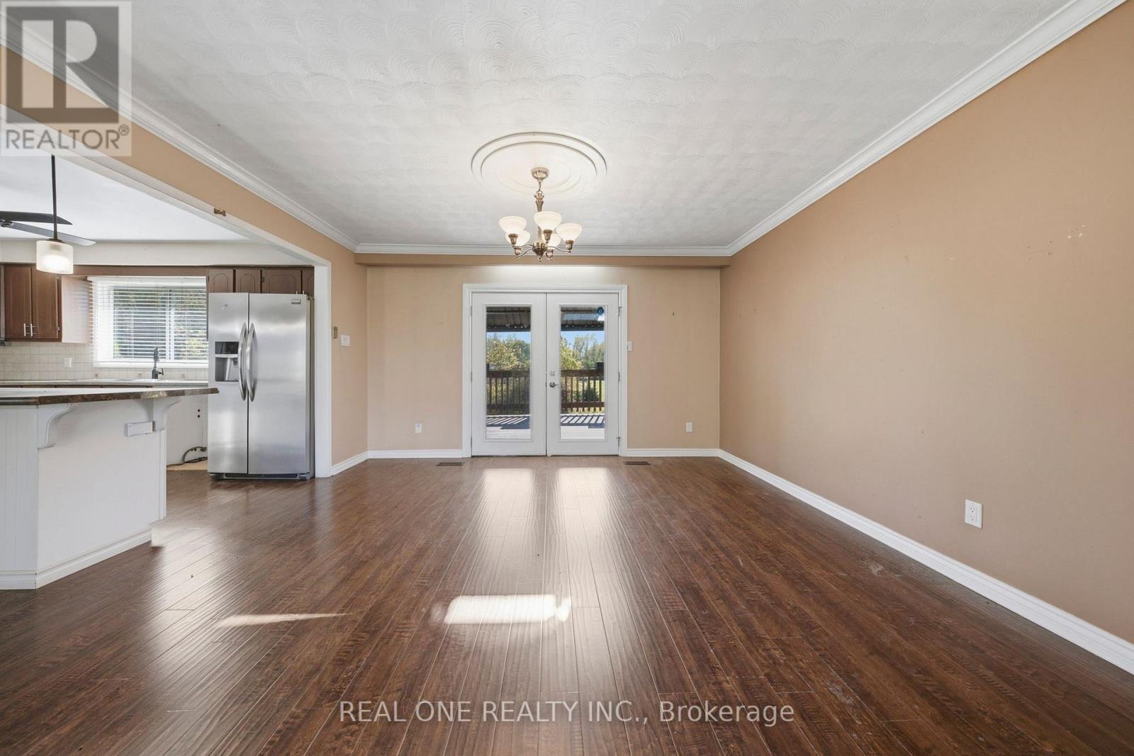 1069 Bird Road Property Photo 20