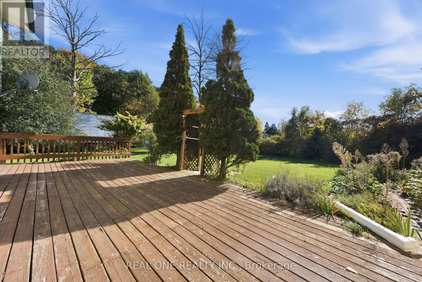1069 Bird Road Property Photo 44