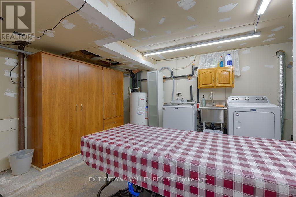 39 Creek Street Property Photo 21