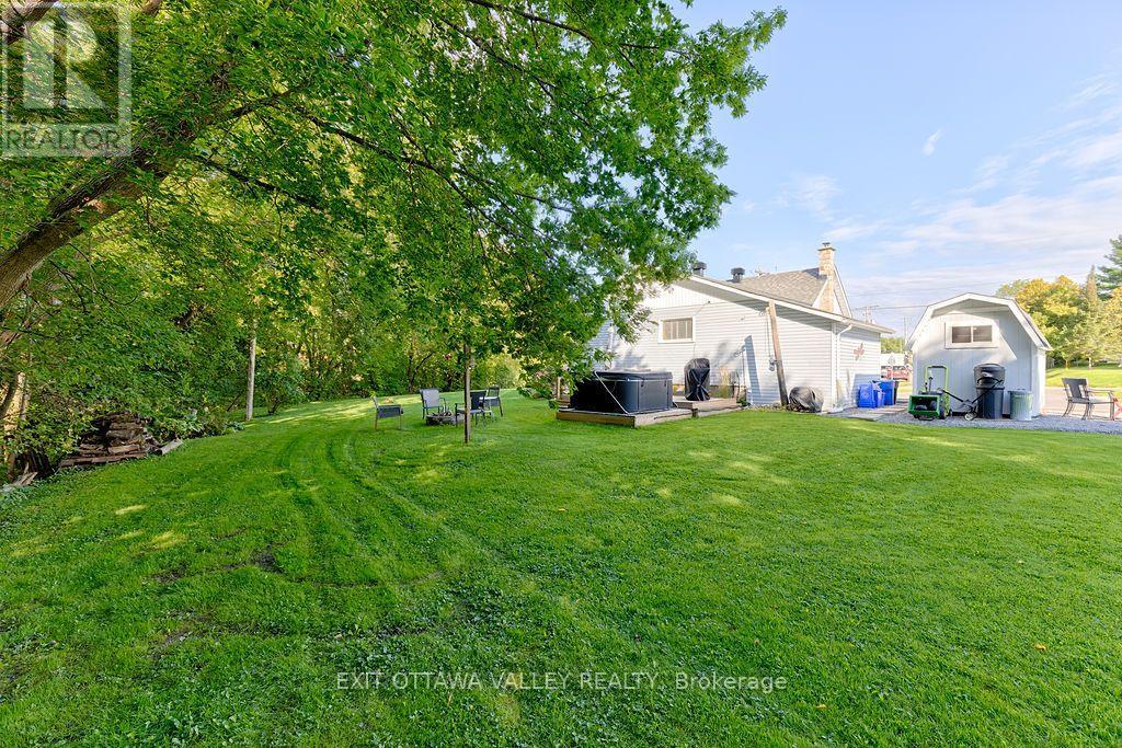 39 Creek Street Property Photo 35