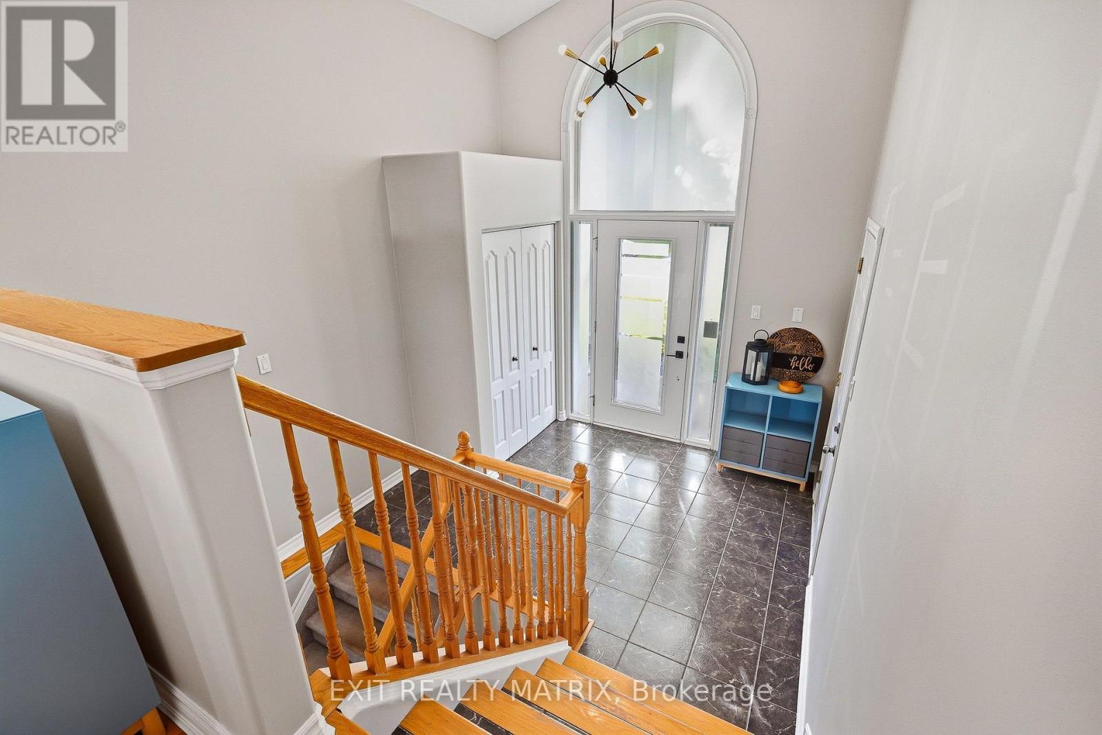 65 Lachaine Street Property Photo 4