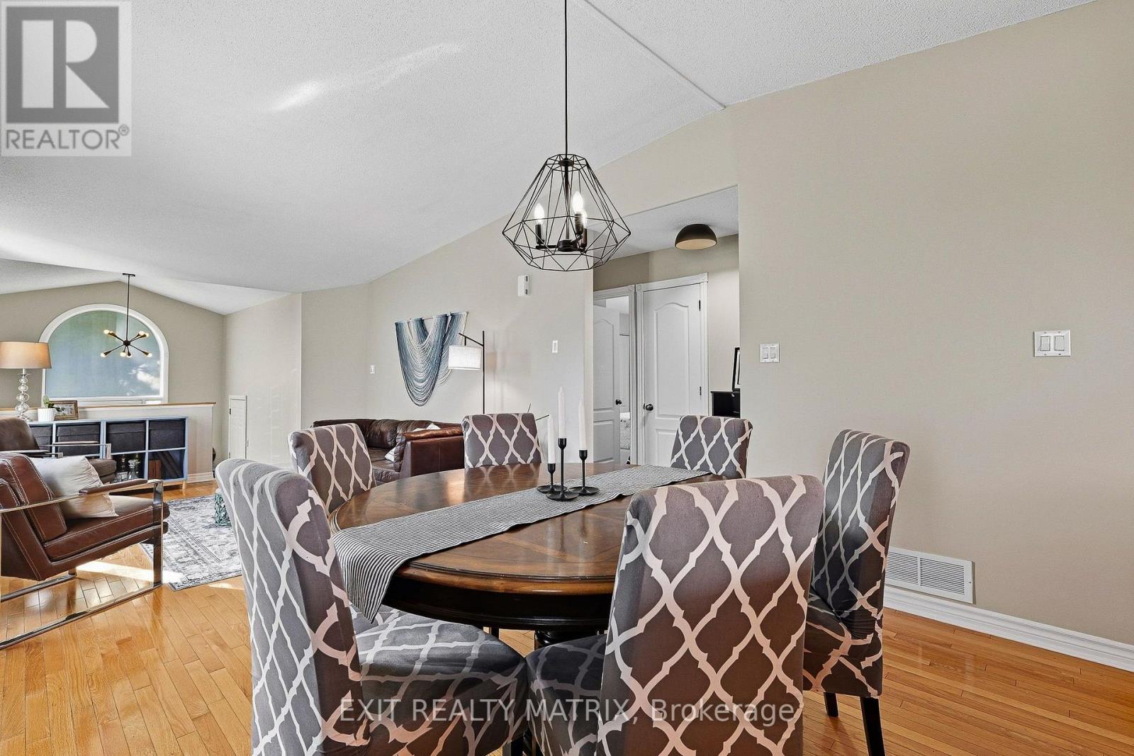 65 Lachaine Street Property Photo 11