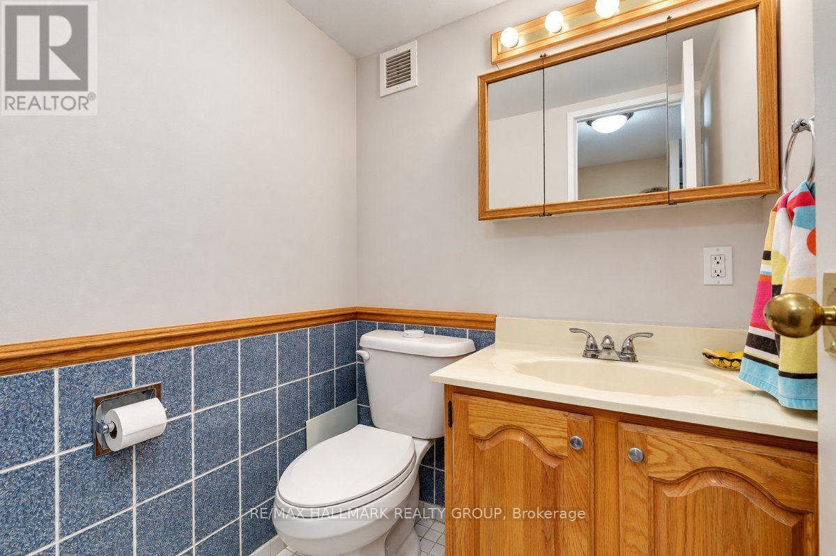 810 - 515 St Laurent Boulevard Property Photo 26