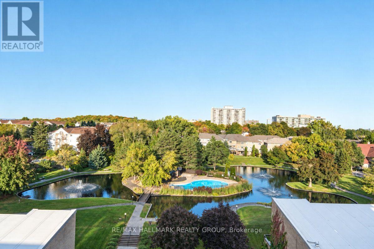 810 - 515 St Laurent Boulevard Property Photo 34
