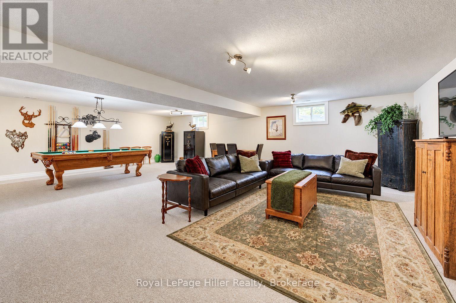 16 North Pointe Drive Property Photo 30