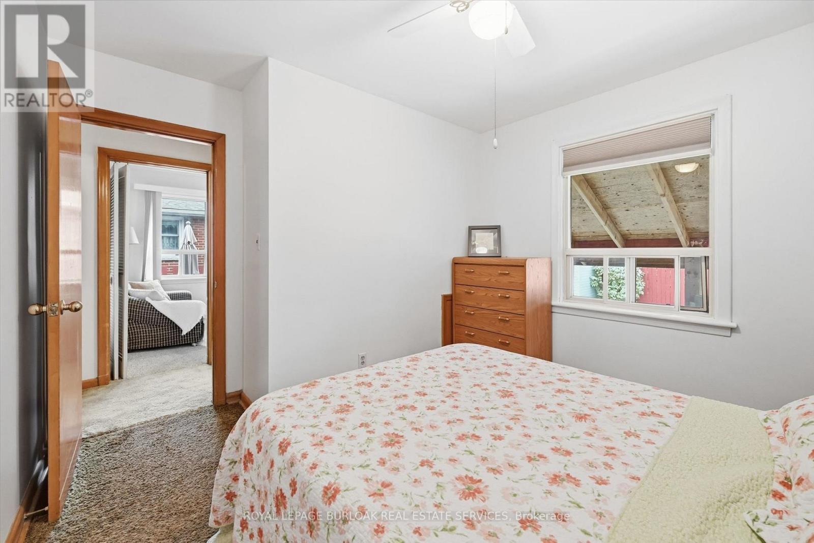 342 East 16th Street Property Photo 15